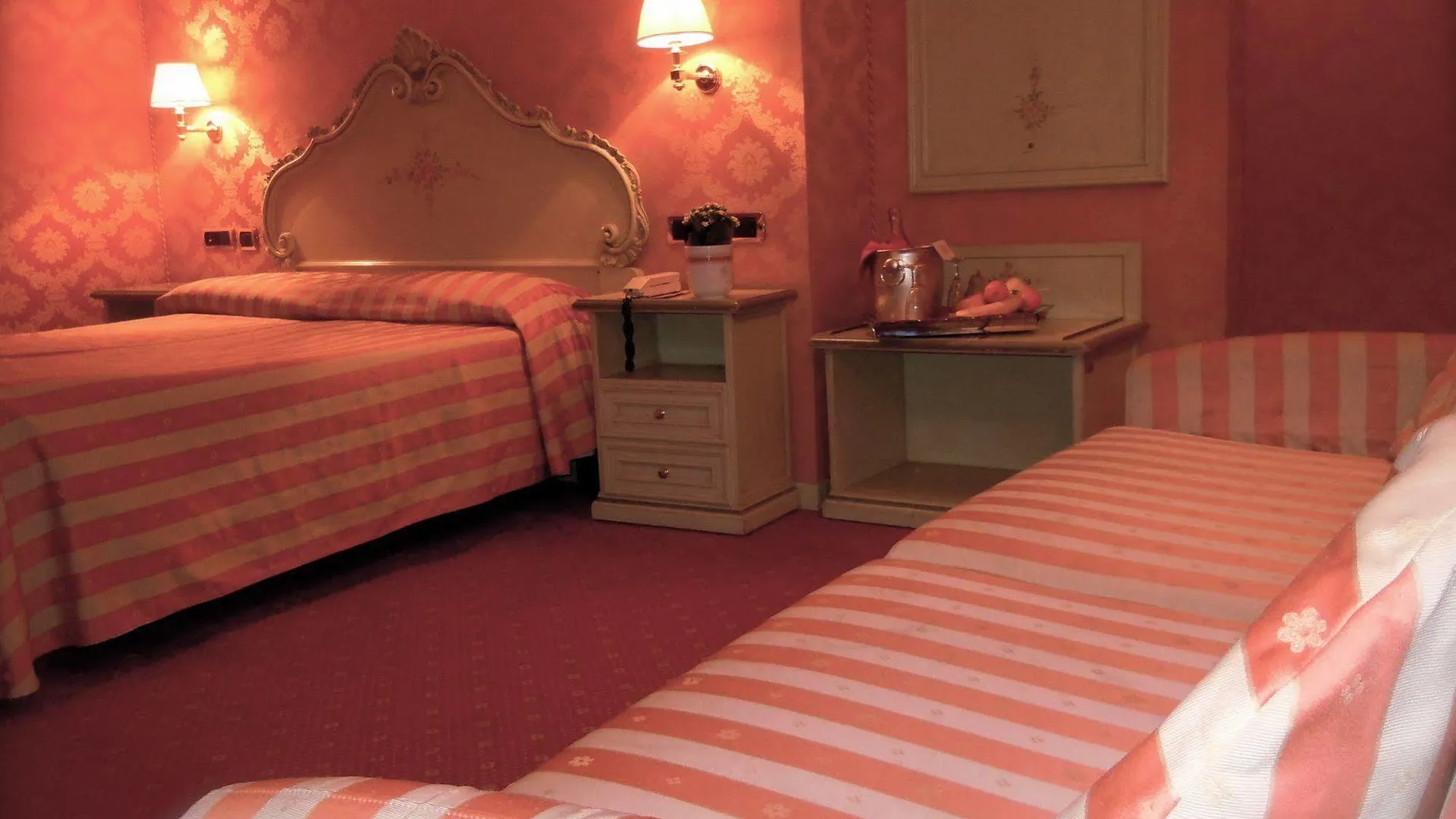 Hotel Lux Venice