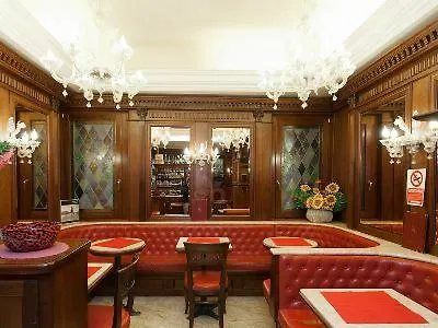 Hotel Lux Venice